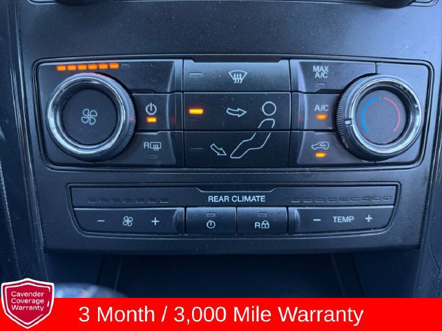 Used 2019 Ford Explorer XLT FWD image 5