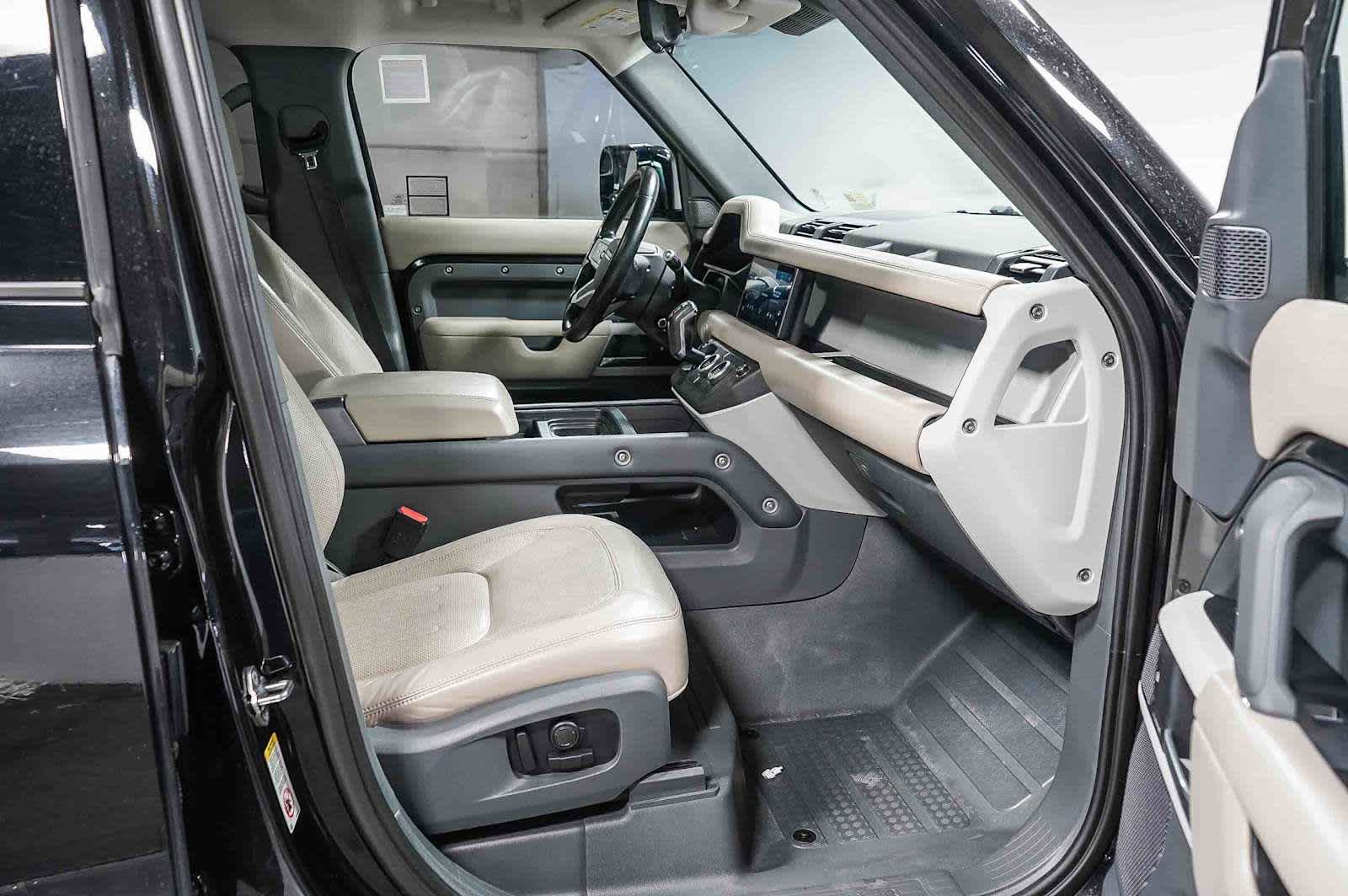 Used 2020 Land Rover Defender 110 HSE image 18