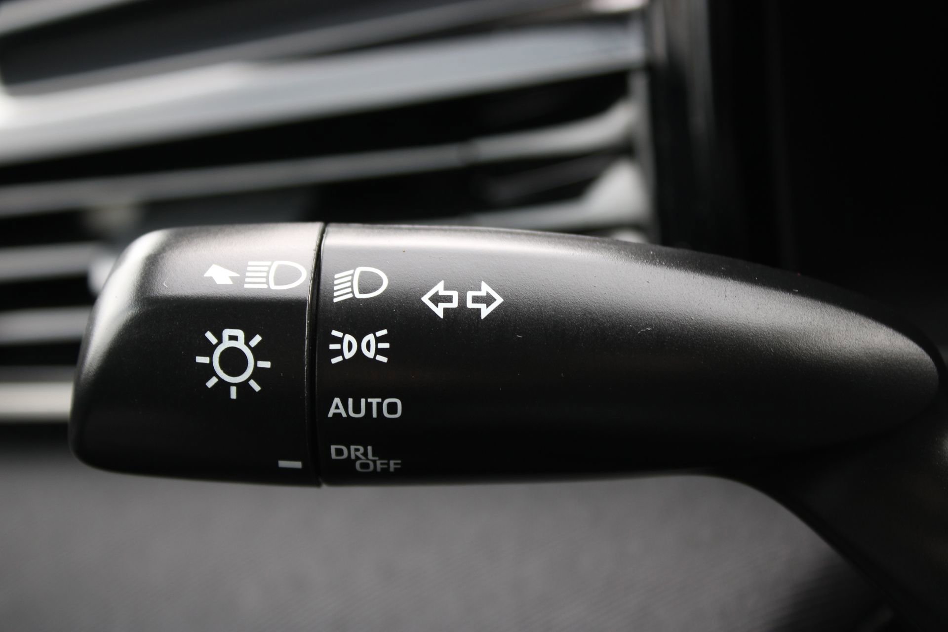 Used 2025 Toyota Camry LE image 26