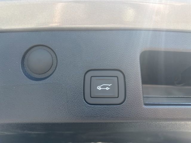 New 2026 Chevrolet Equinox LT FWD image 30