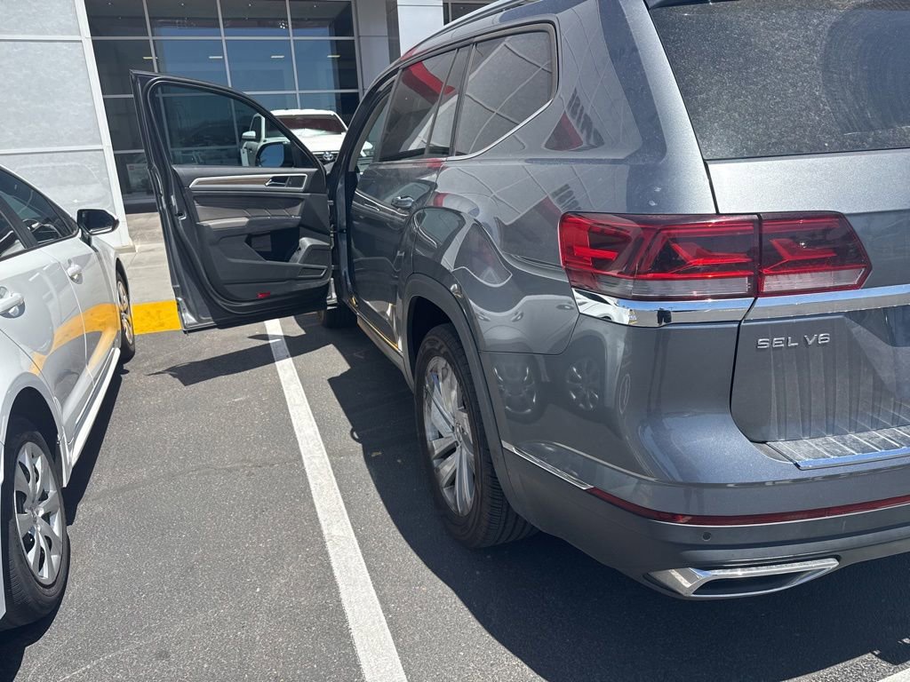 Used 2021 Volkswagen Atlas SEL FWD image 8