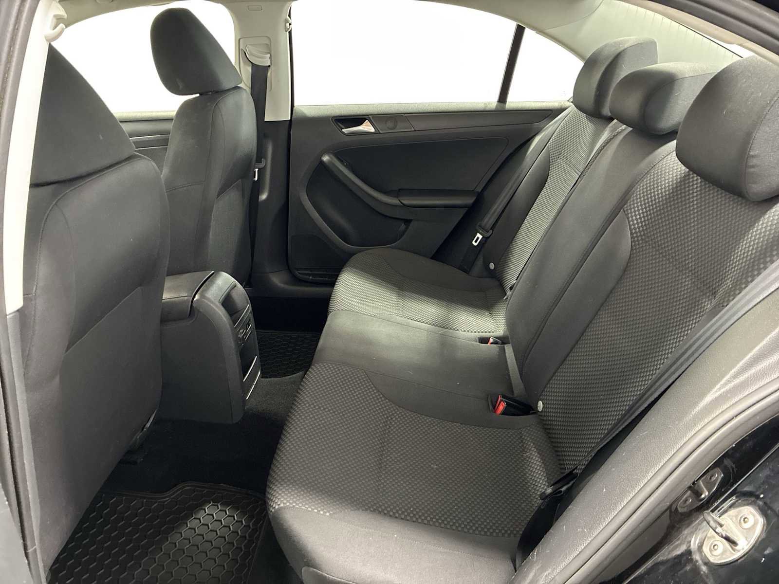 Used 2014 Volkswagen Jetta S image 22