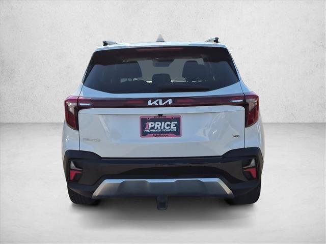 Used 2025 Kia Seltos S AWD/4WD image 6