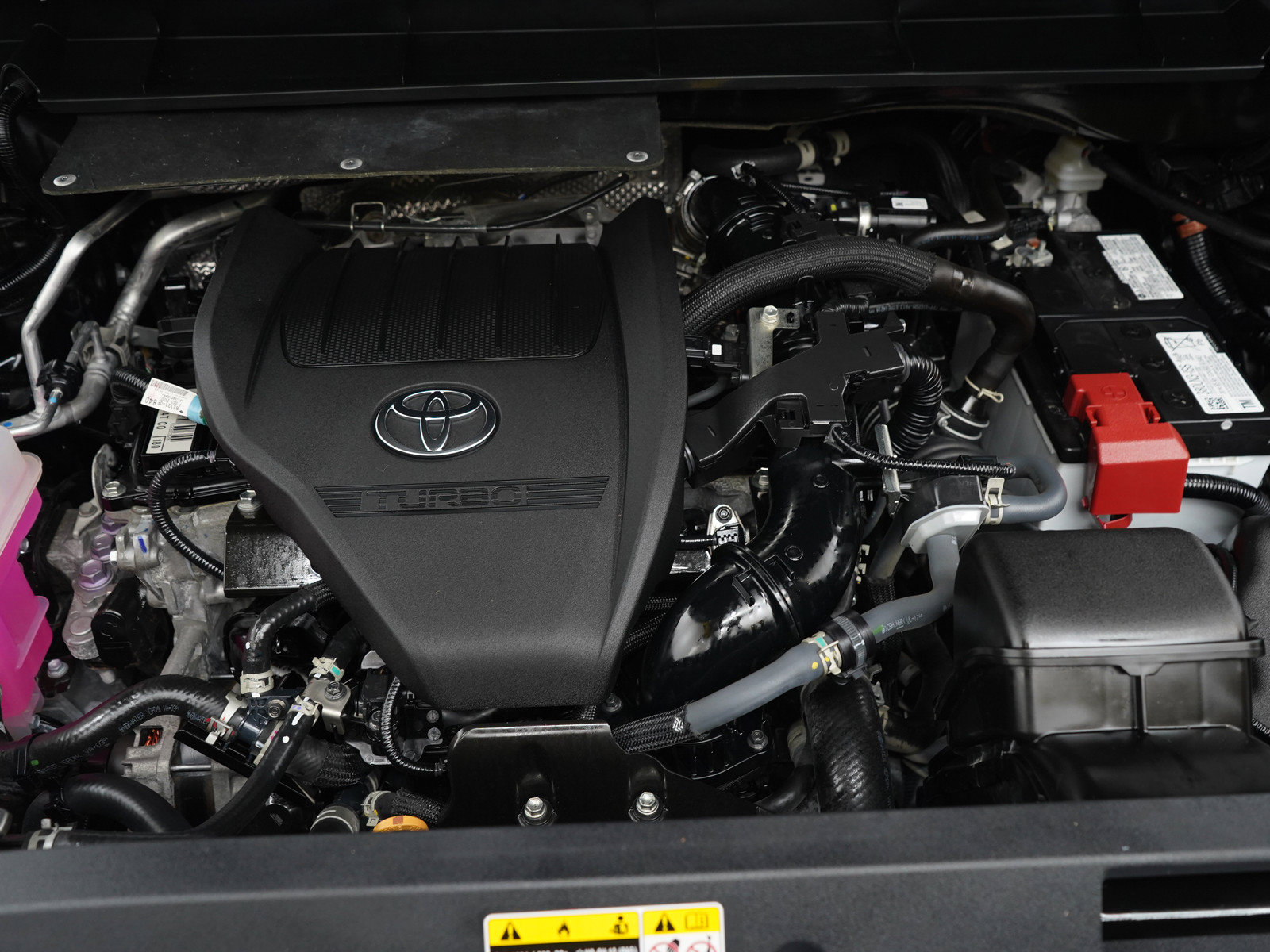 Used 2025 Toyota Highlander XSE AWD/4WD image 30