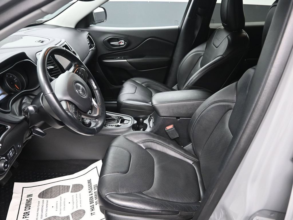 Used 2020 Jeep Cherokee Limited image 14