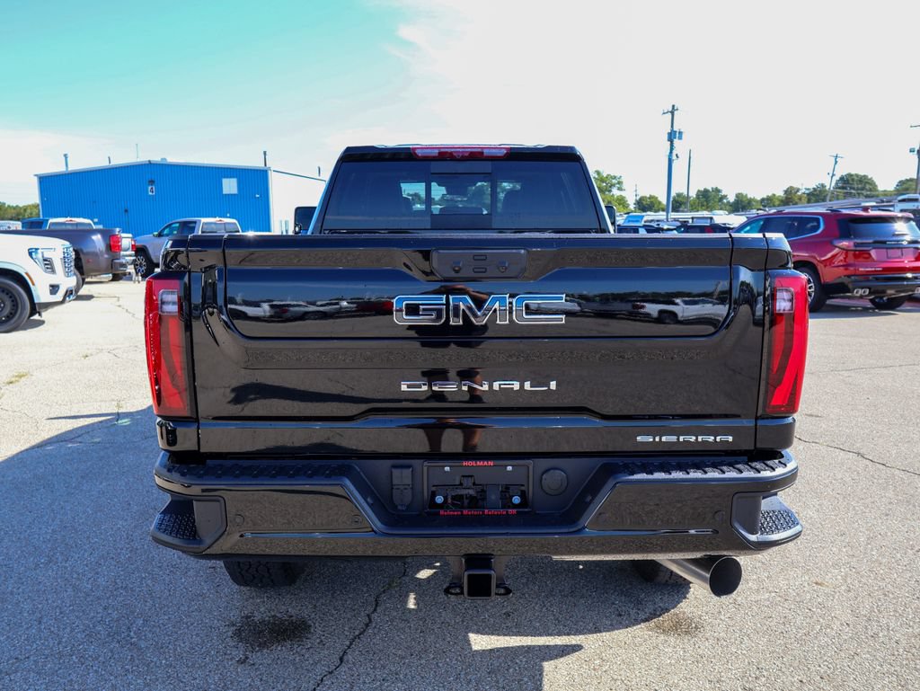 New 2026 GMC Sierra 3500 Denali Ultimate AWD/4WD image 4