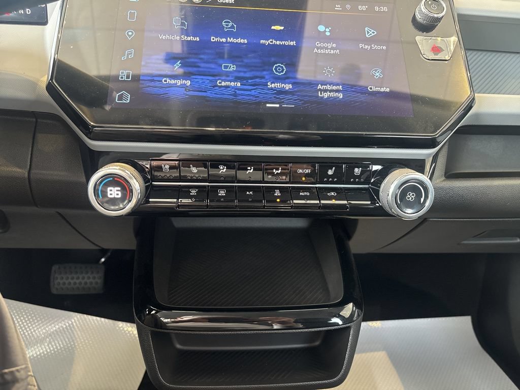 New 2027 Chevrolet Bolt RS FWD image 21