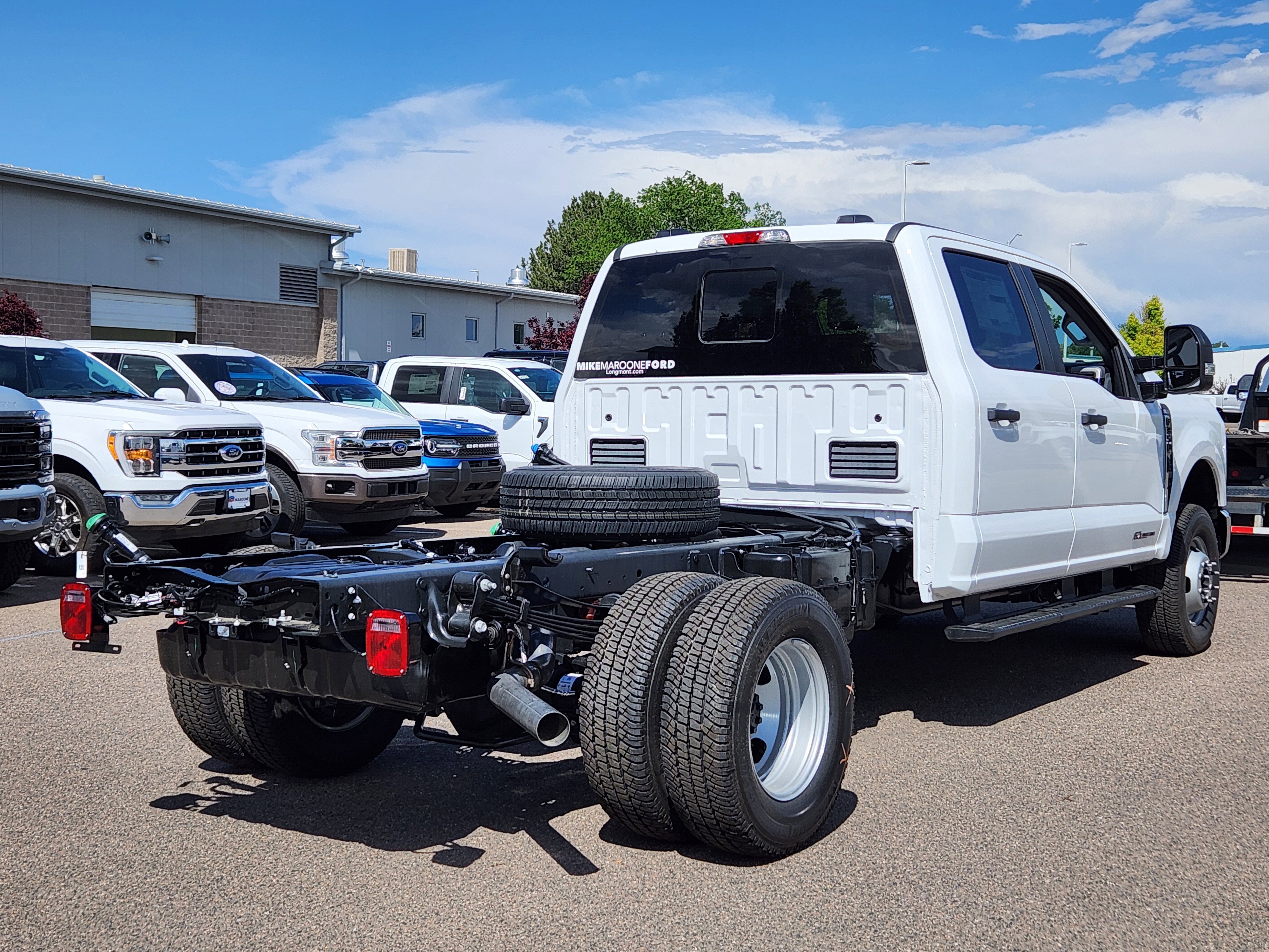 New 2026 Ford F350 XL w/ XL Chrome Package AWD/4WD image 8