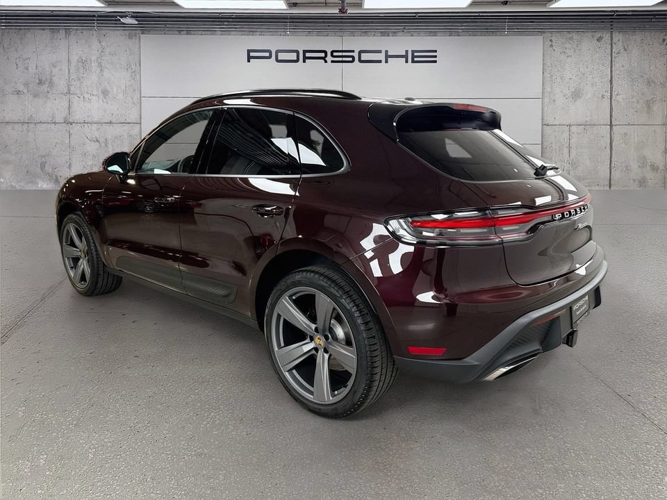 New 2026 Porsche Macan AWD/4WD image 3
