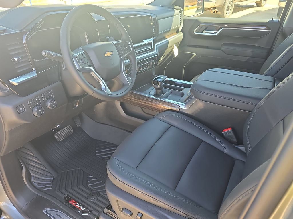 New 2026 Chevrolet Silverado 1500 LT w/ All Star Edition Plus AWD/4WD image 16
