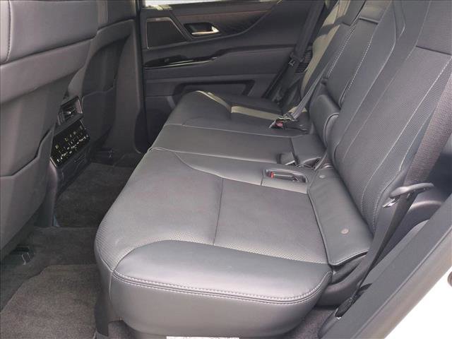 New 2025 Lexus LX 700h Luxury image 15