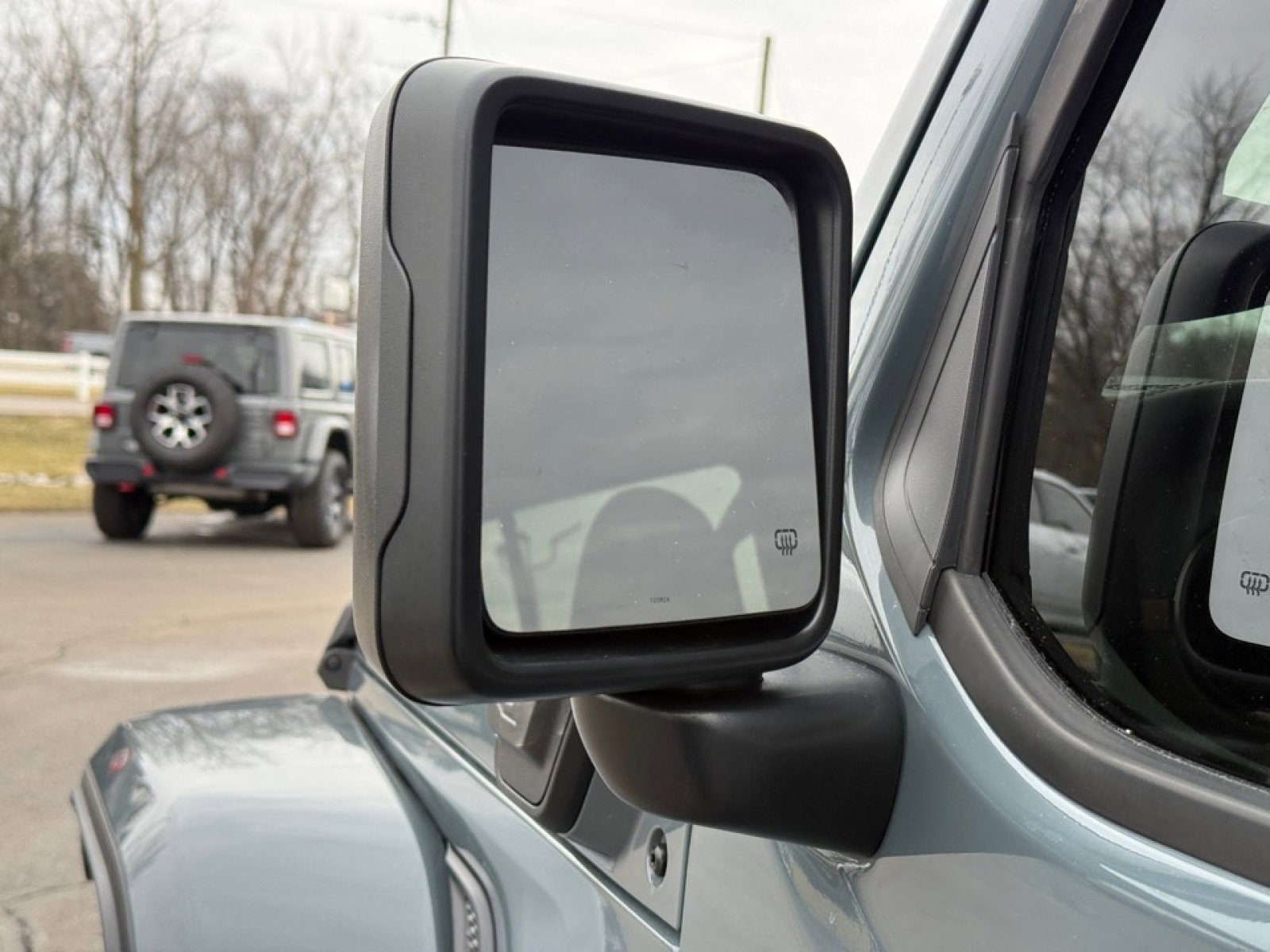 Used 2025 Jeep Wrangler Unlimited Sahara image 37