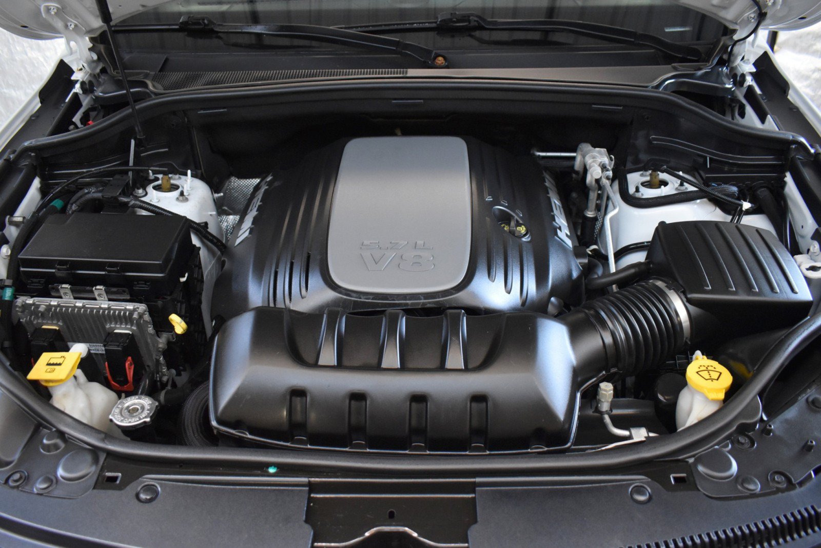 Used 2020 Jeep Grand Cherokee Overland AWD/4WD image 49