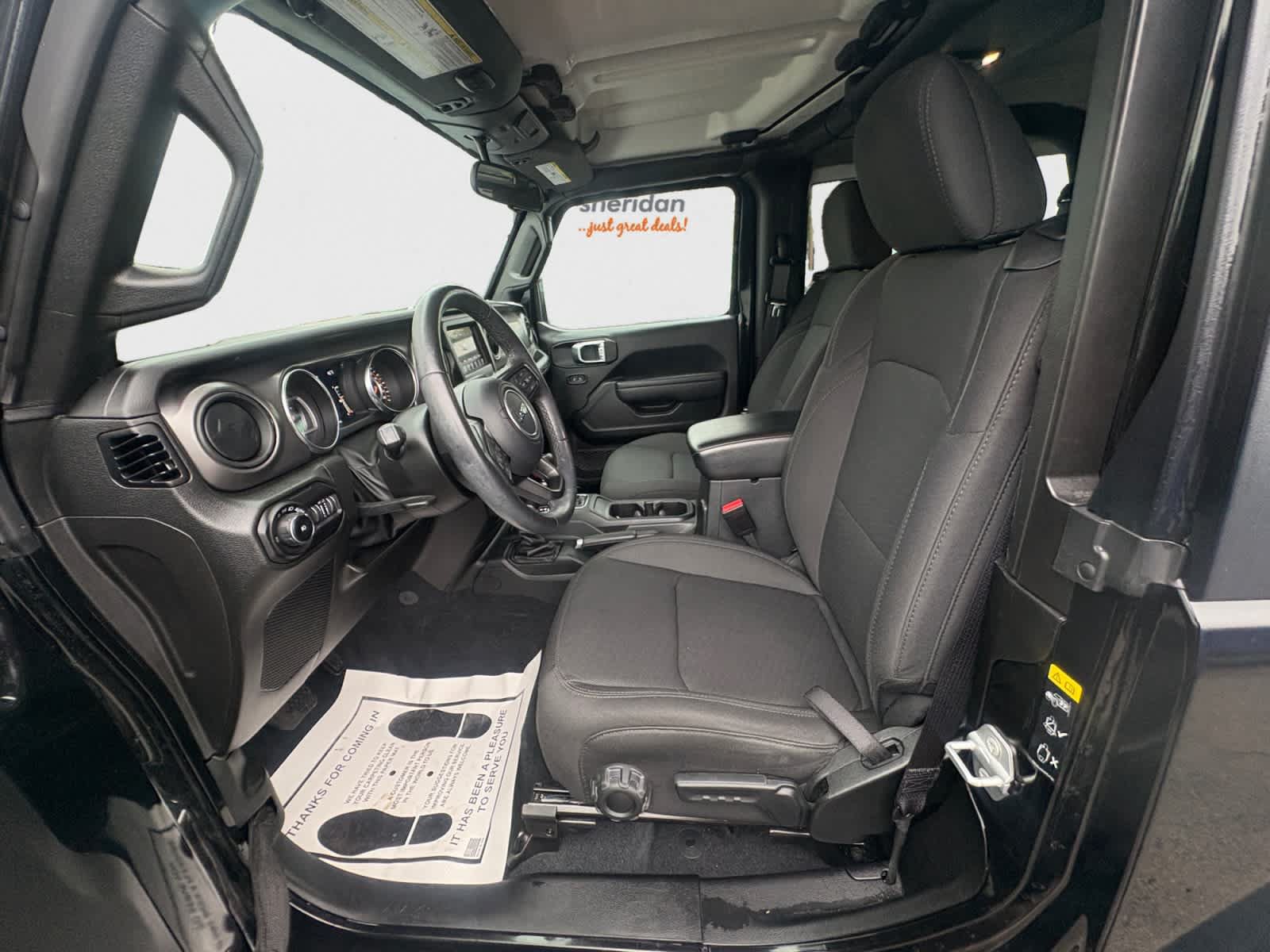Used 2022 Jeep Wrangler Sport AWD/4WD image 9