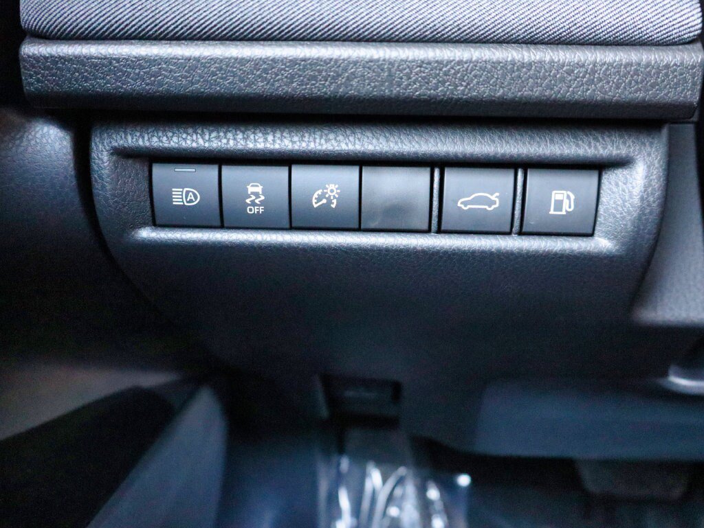 Used 2026 Toyota Camry LE FWD image 44