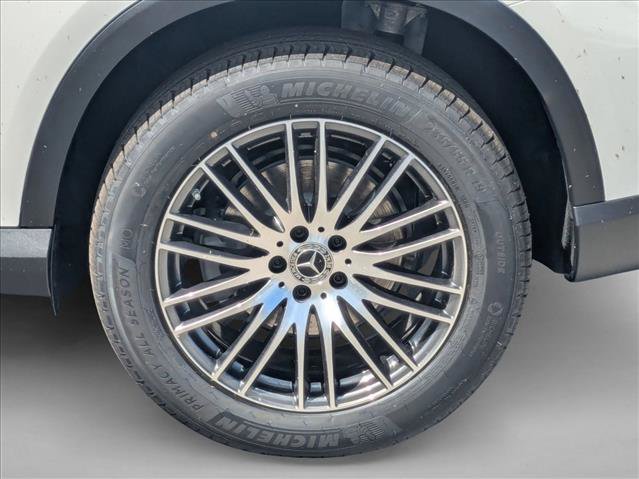 Used 2026 Mercedes-Benz GLC 300 4MATIC image 9