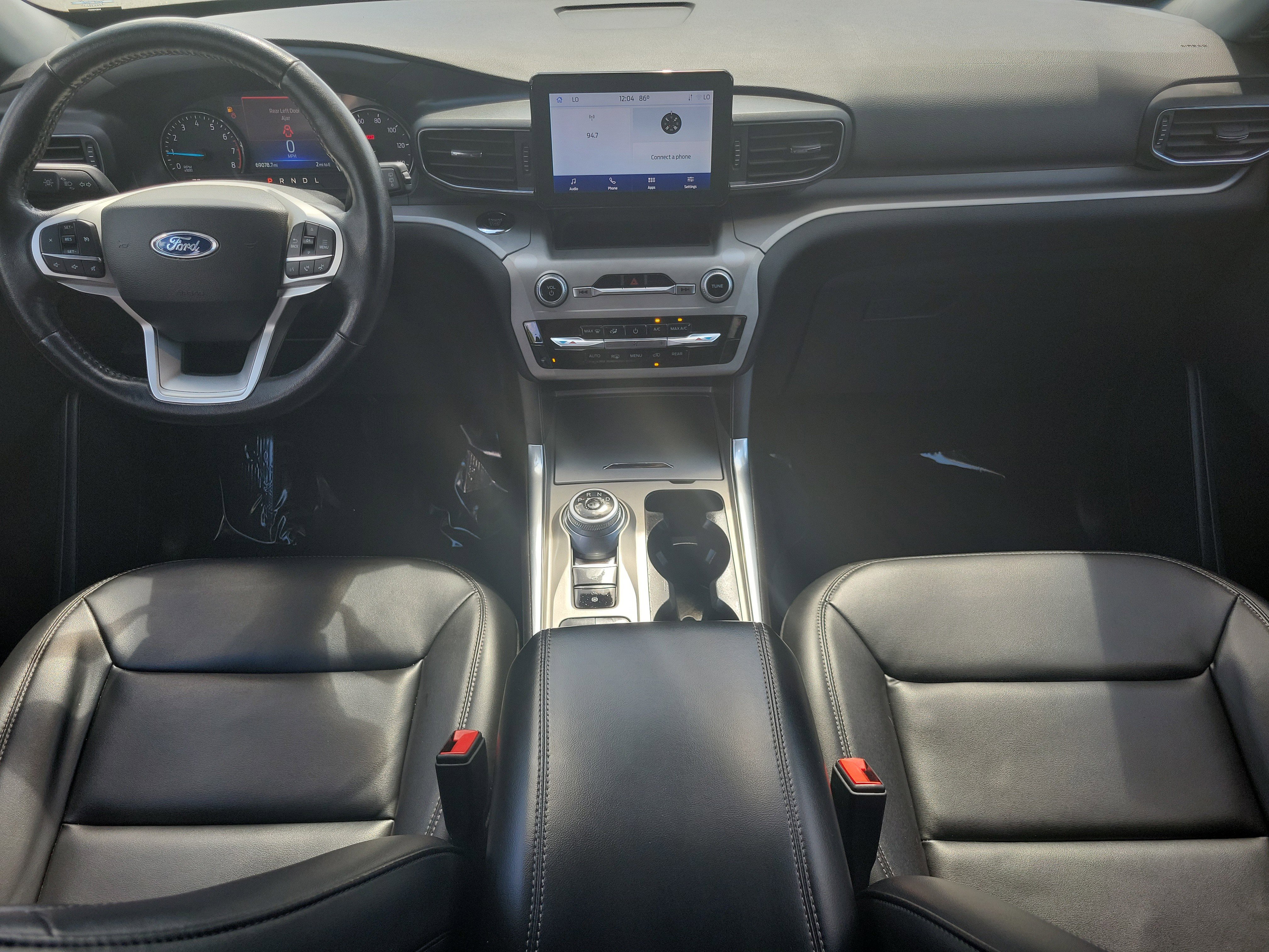 Used 2023 Ford Explorer XLT w/ Equipment Group 202A image 19