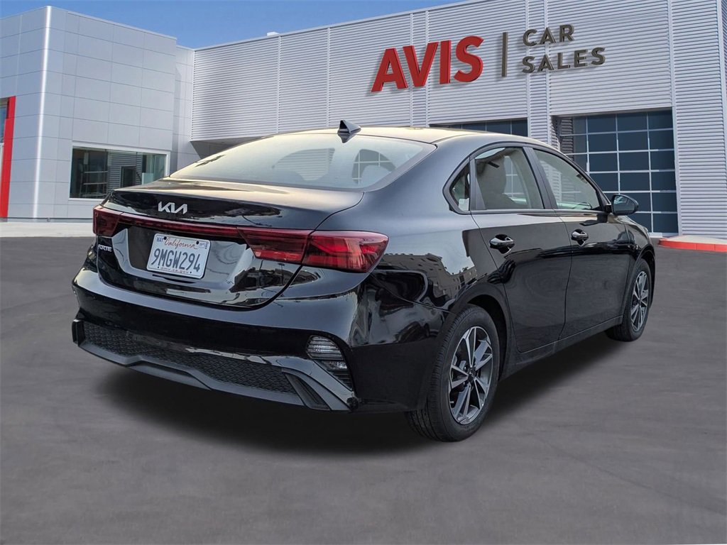 Used 2024 Kia Forte LXS image 6