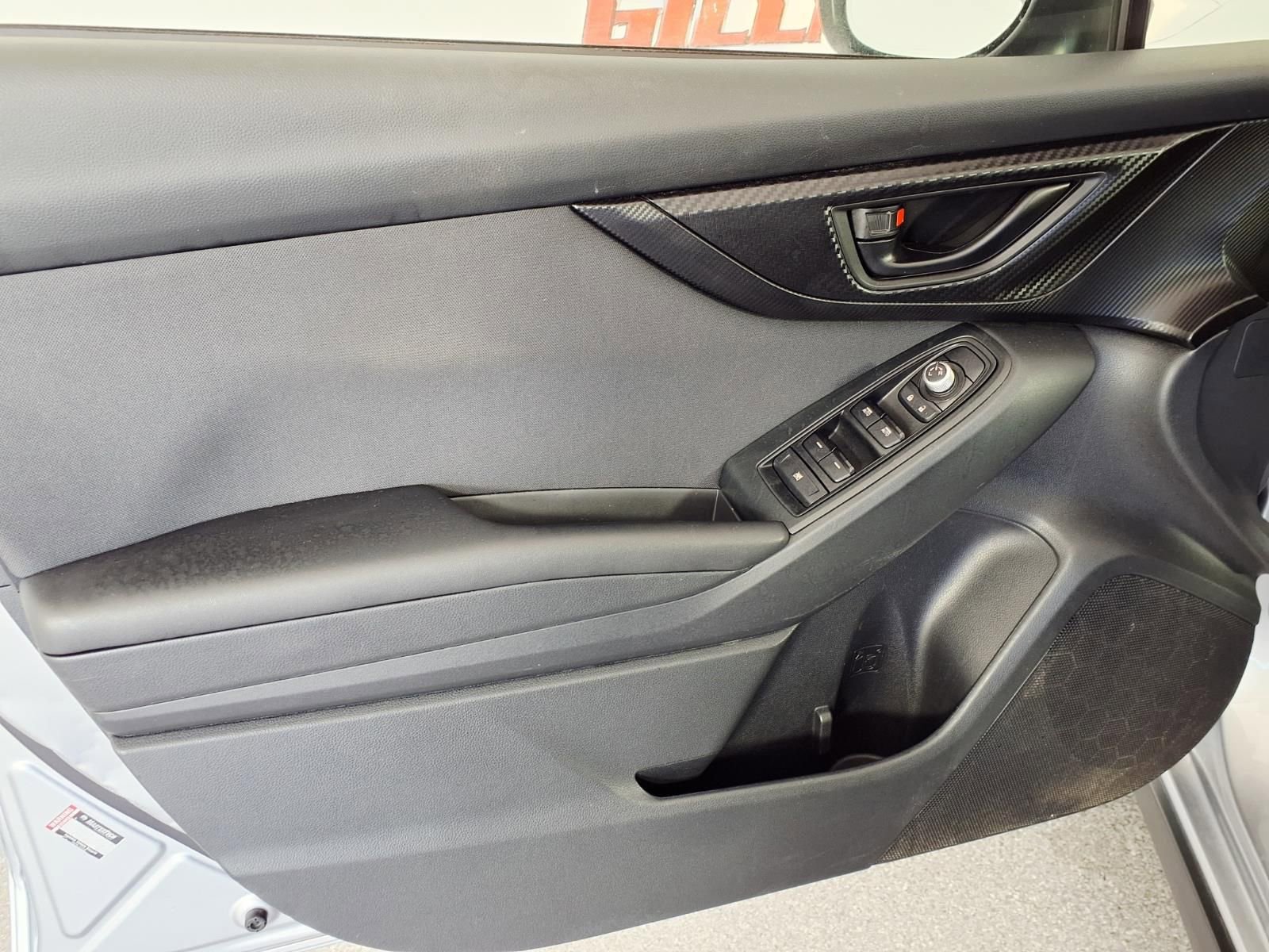 Used 2023 Subaru Crosstrek 2.0i Premium image 13