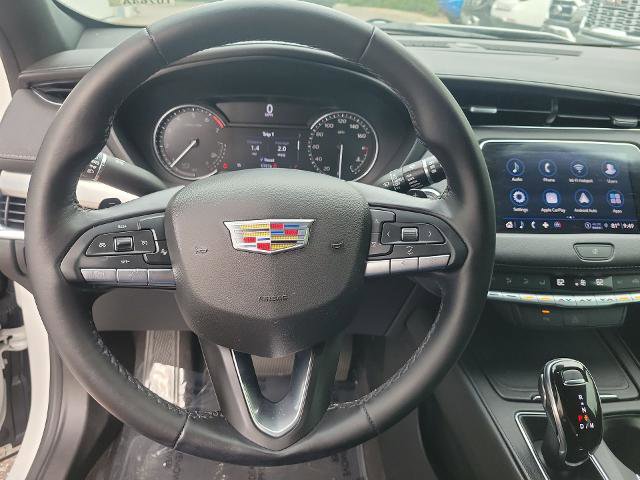 Used 2022 Cadillac XT4 Premium Luxury w/ Safety Alert Package image 78