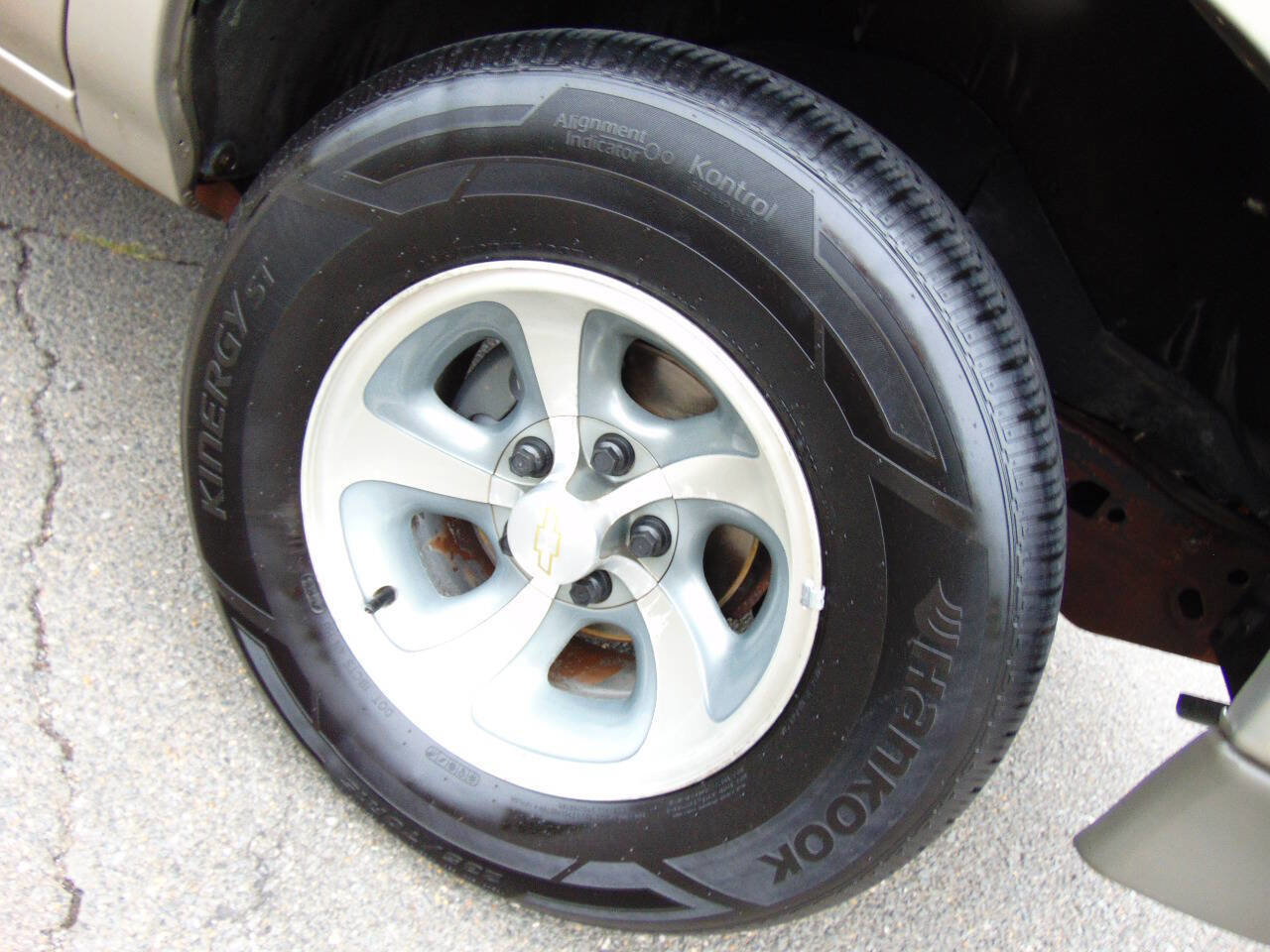 Used 2002 Chevrolet Blazer LS w/ Preferred Equipment Group image 50