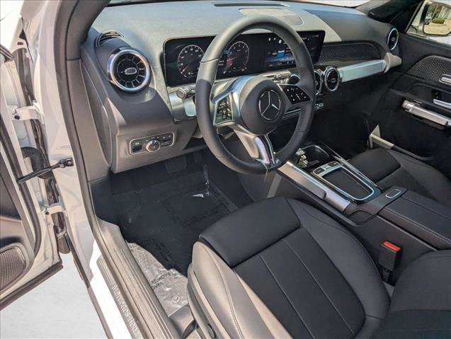 New 2026 Mercedes-Benz GLB 250 image 3