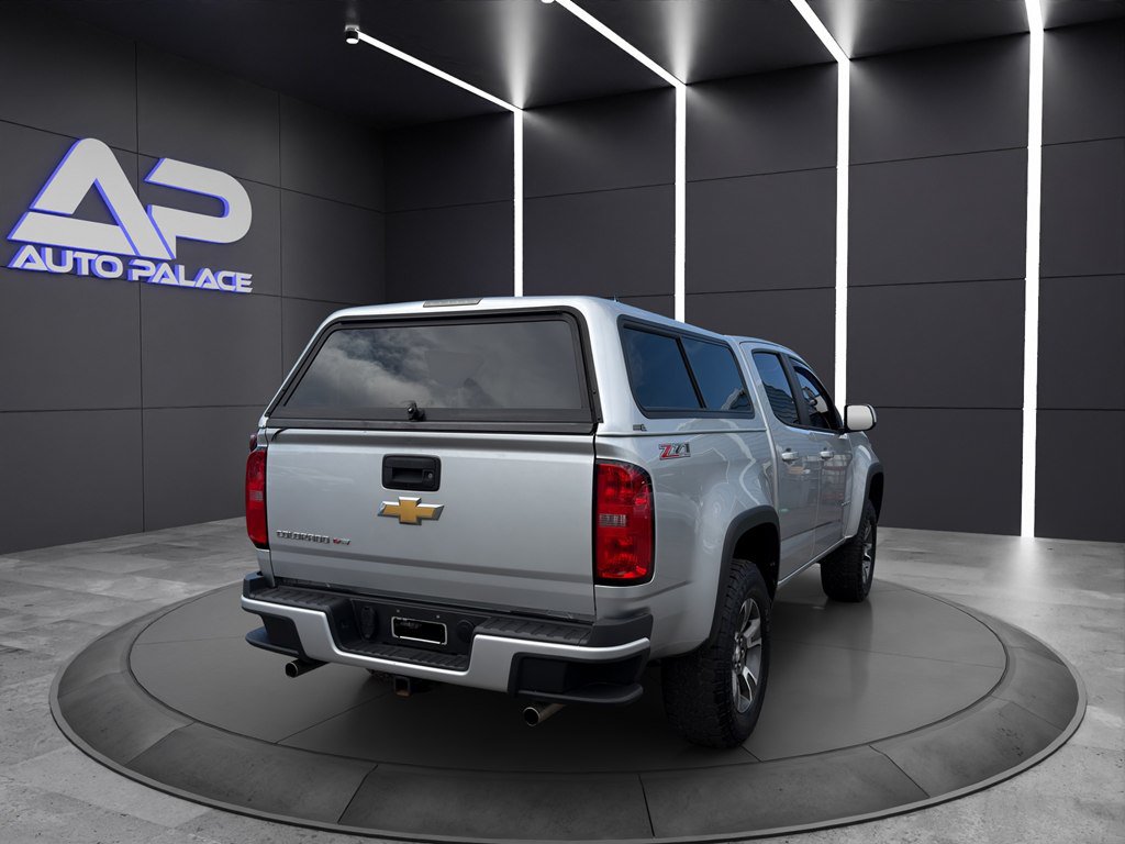 Used 2017 Chevrolet Colorado Z71 AWD/4WD image 6
