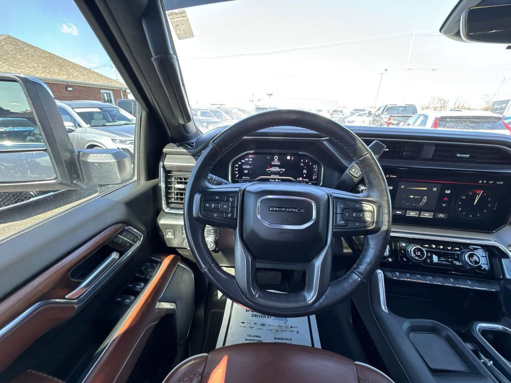 Used 2024 GMC Sierra 2500 Denali Ultimate AWD/4WD image 14