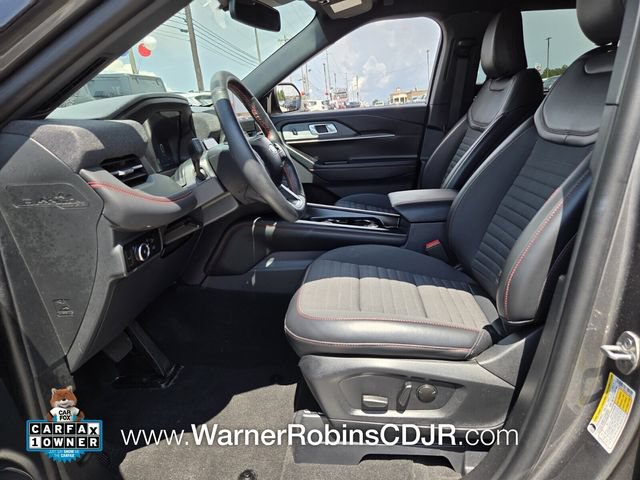 Used 2025 Ford Explorer ST-Line w/ Premium Package RWD image 5