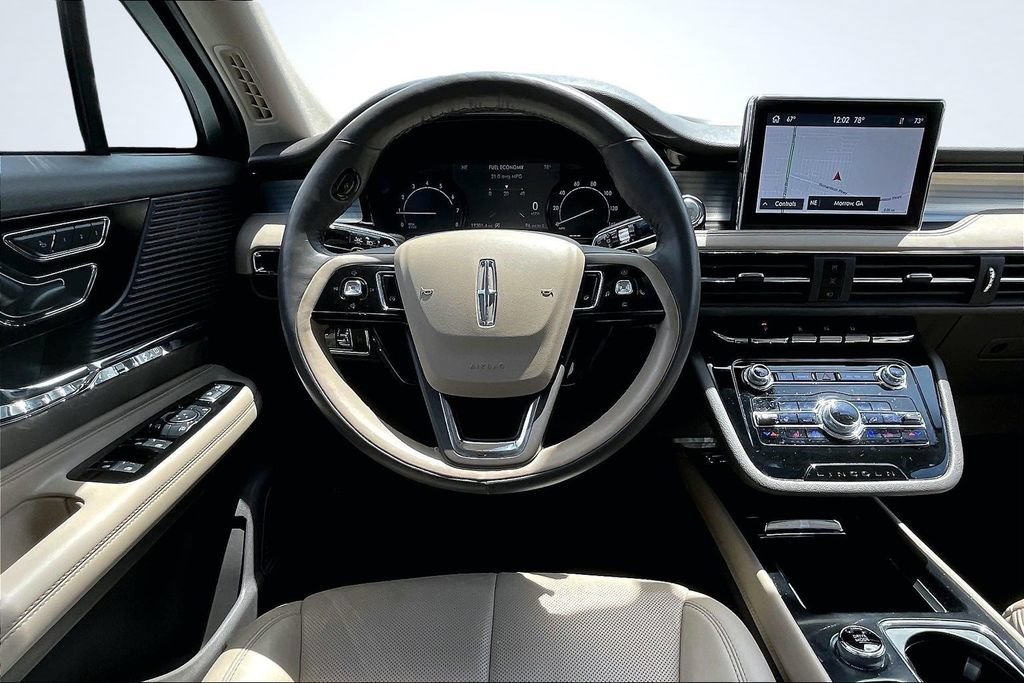 Used 2022 Lincoln Corsair FWD w/ Premium Package image 10