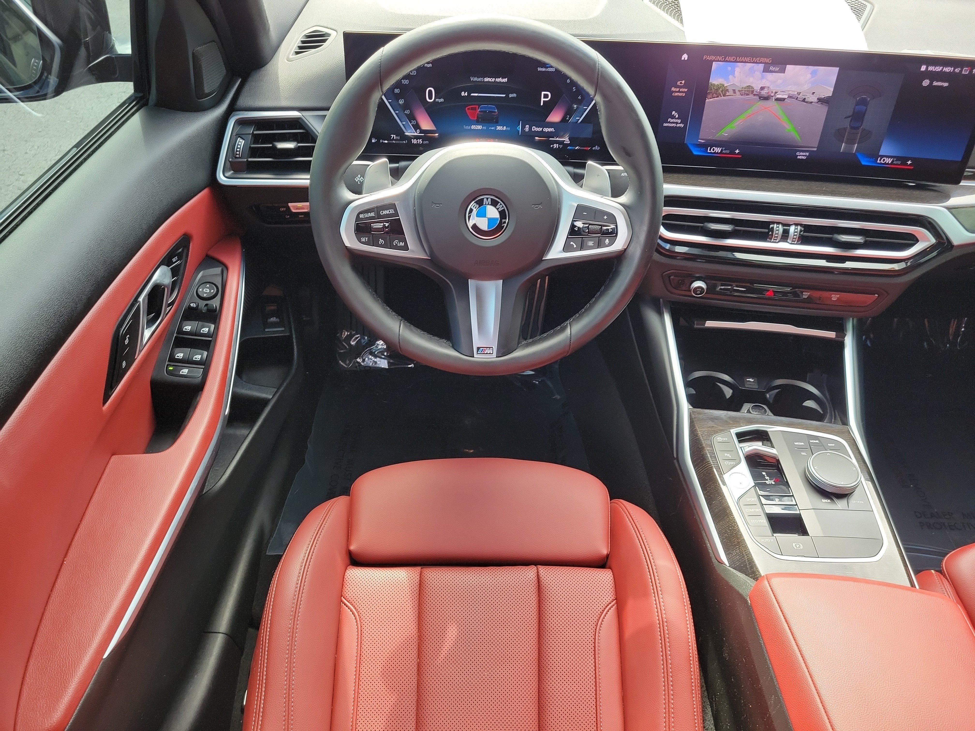 Used 2024 BMW 330i Sedan w/ M Sport Package RWD image 13