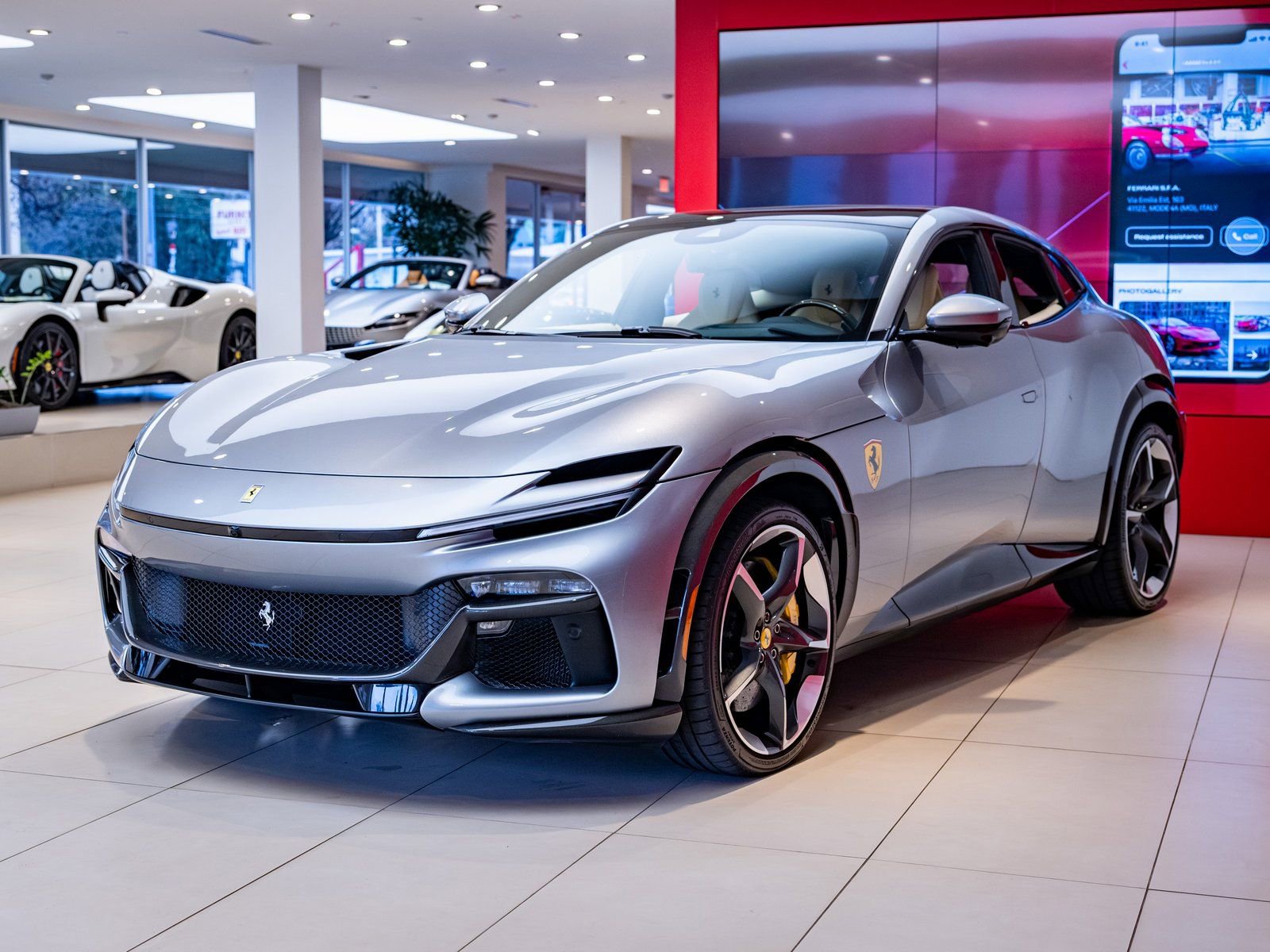 Certified 2025 Ferrari Purosangue image 4