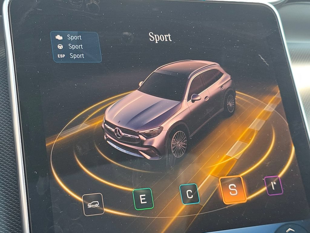Certified 2026 Mercedes-Benz GLC 300 4MATIC image 35