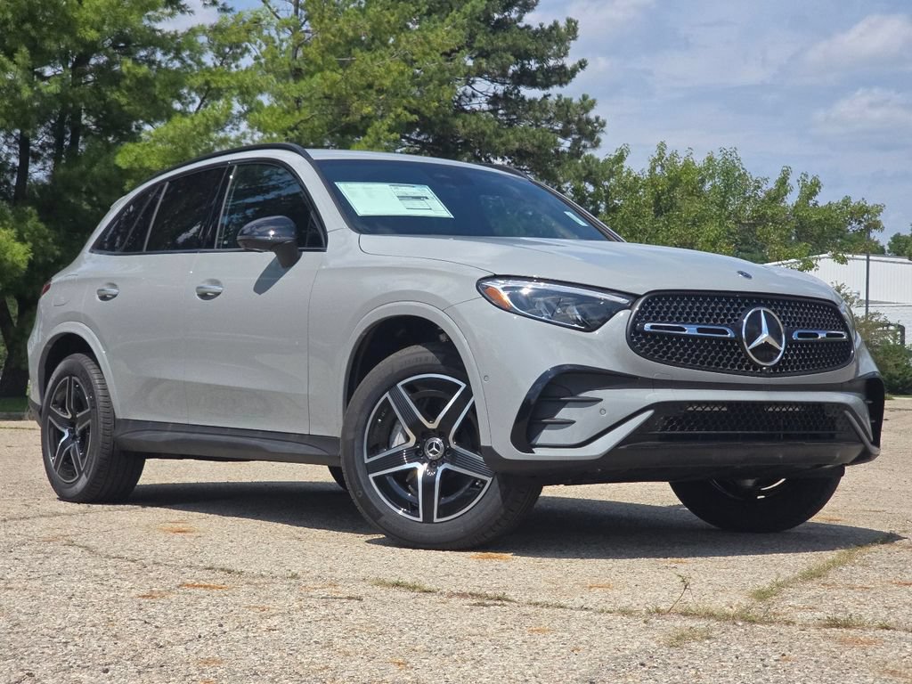 New 2026 Mercedes-Benz GLC 300 4MATIC