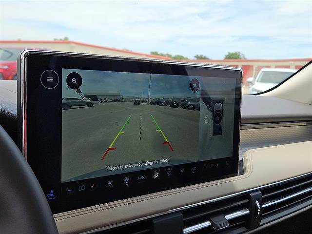 Used 2023 Lincoln Corsair AWD w/ Equipment Group 101A image 16