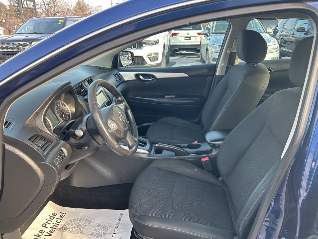 Used 2019 Nissan Sentra S image 11