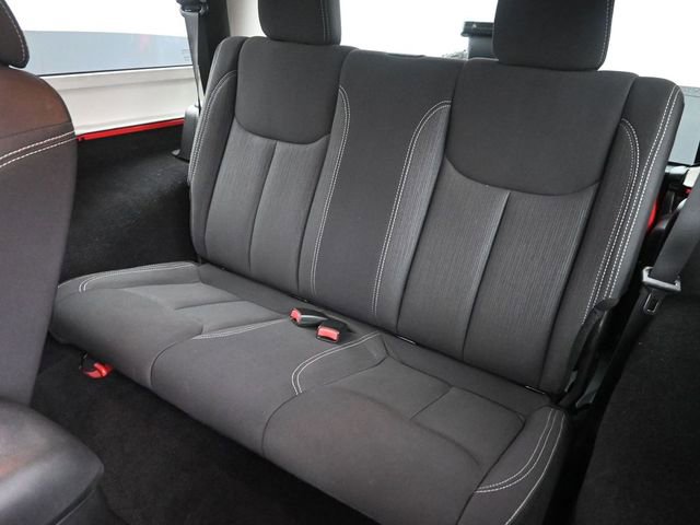 Used 2013 Jeep Wrangler Sahara w/ Connectivity Group AWD/4WD image 13