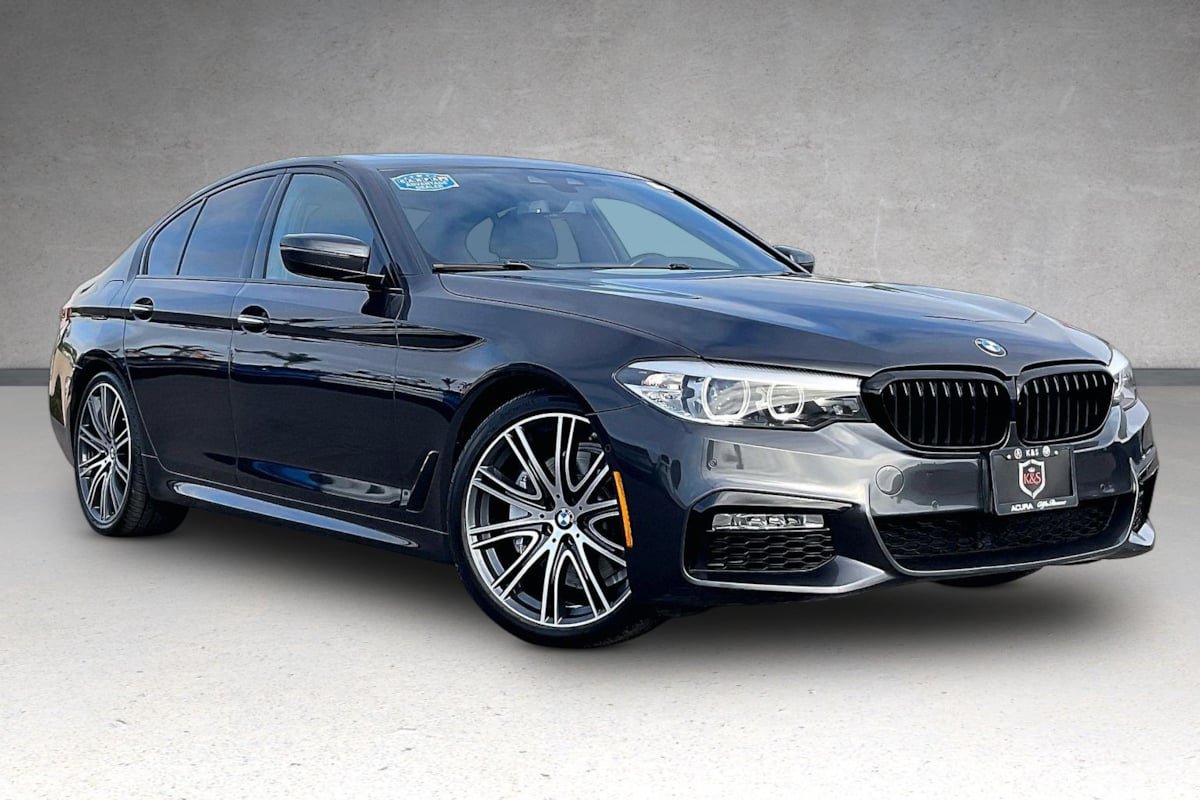 Used 2018 BMW 540i RWD image 2