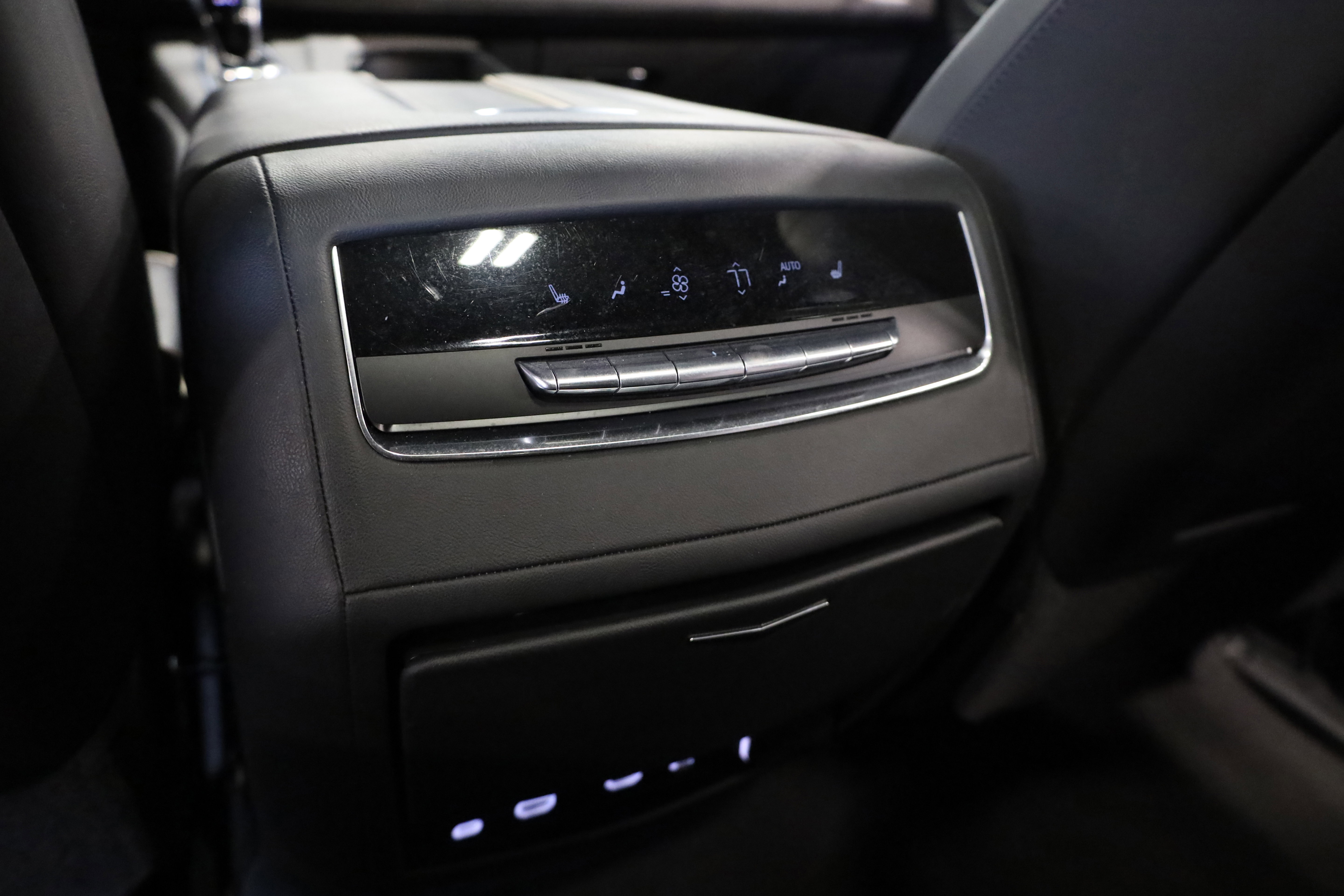 Used 2022 Cadillac Escalade Sport w/ Touring Package image 44