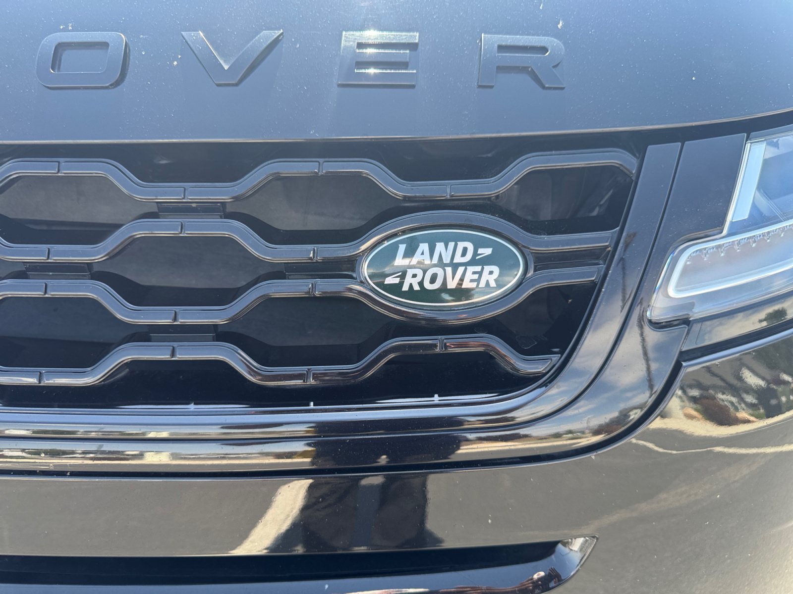 Used 2021 Land Rover Range Rover Evoque R-Dynamic S AWD/4WD image 9
