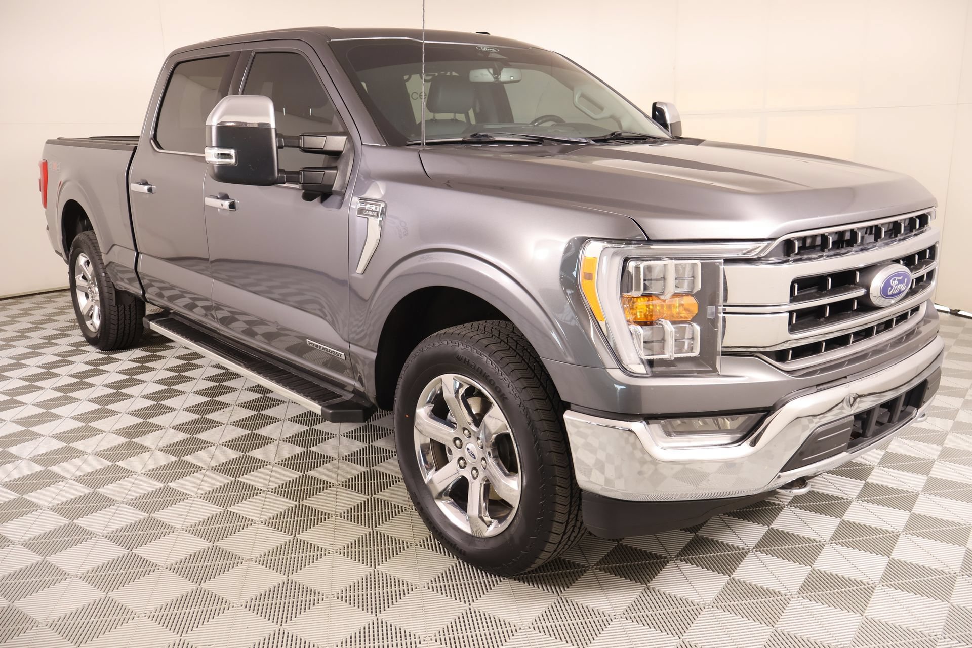 Used 2022 Ford F150 Lariat w/ Max Trailer Tow Package AWD/4WD image 1