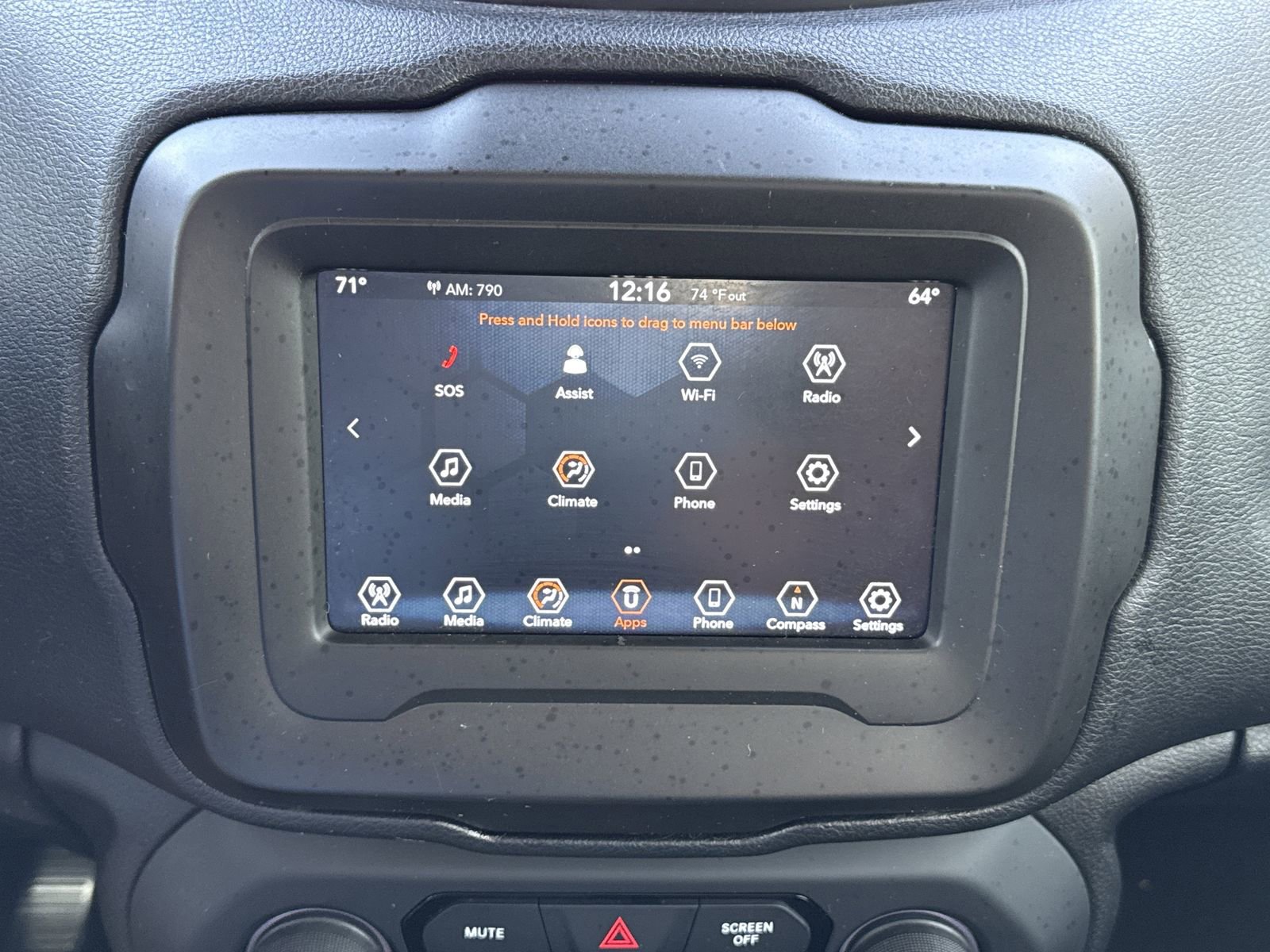 Used 2020 Jeep Renegade Latitude image 22