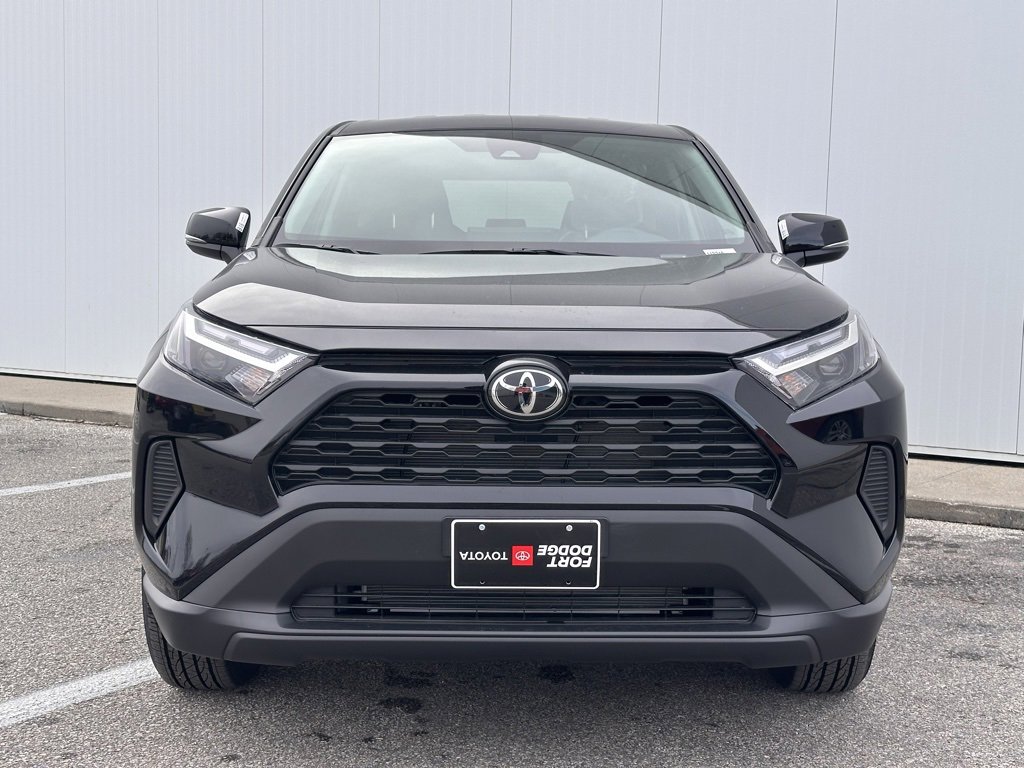 New 2025 Toyota RAV4 LE image 7