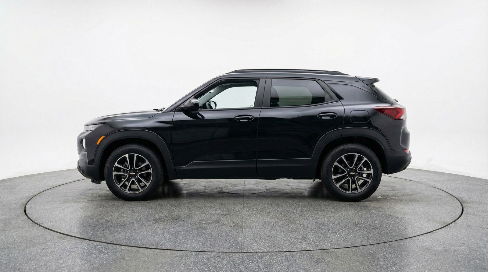 Used 2025 Chevrolet TrailBlazer LT image 5