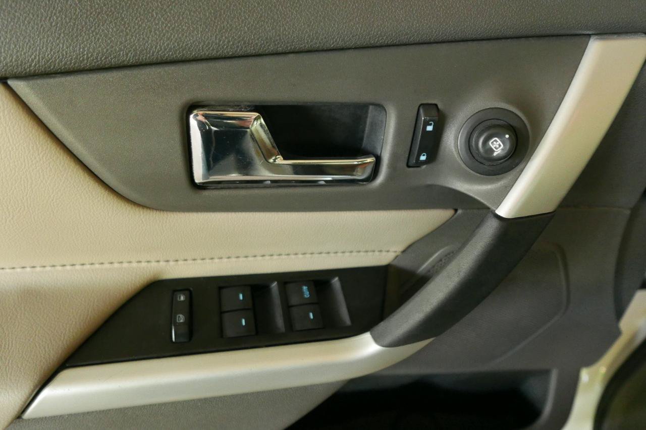 Used 2013 Ford Edge SEL AWD/4WD image 15