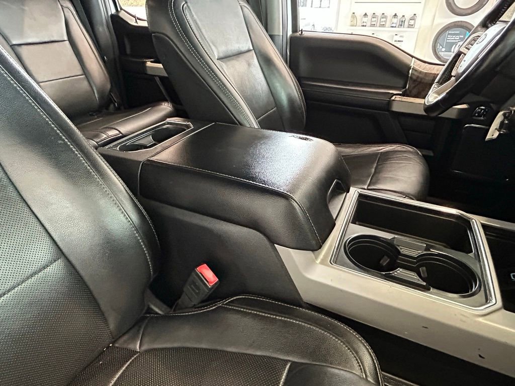 Used 2019 Ford F250 Lariat w/ Lariat Value Package image 41