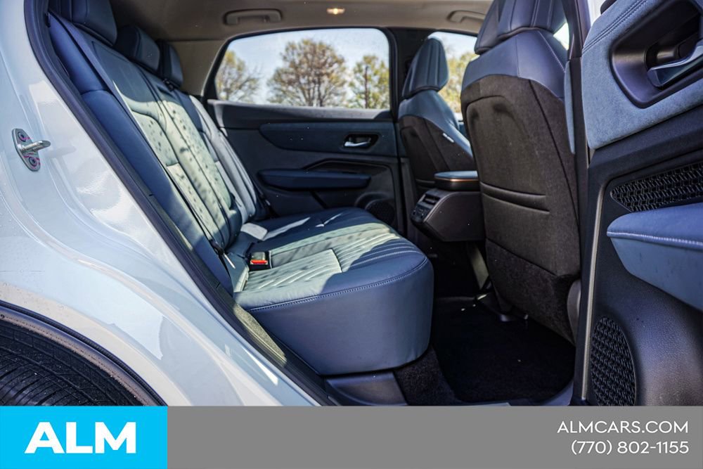 Used 2023 Nissan Ariya image 23