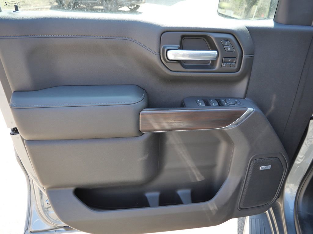 Used 2021 GMC Sierra 1500 SLT w/ SLT Premium Plus Package AWD/4WD image 29