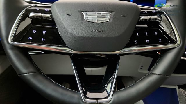 Used 2025 Cadillac Optiq Sport 2 AWD/4WD image 59