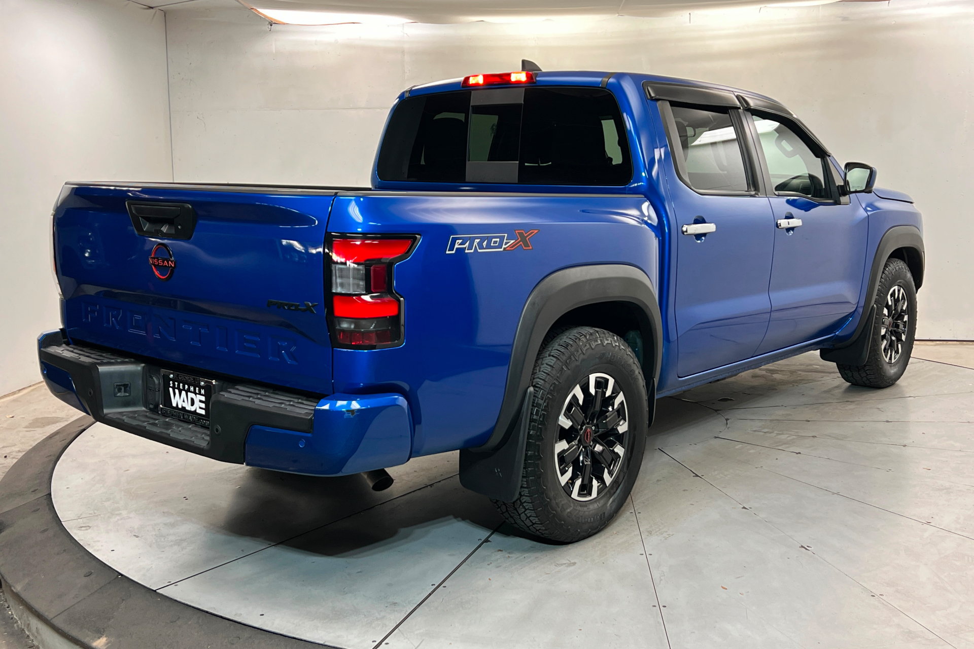 Used 2024 Nissan Frontier Pro-X w/ Pro Convenience Package RWD image 6